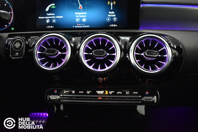 MERCEDES-BENZ A 180 d Automatic Premium Night Edition